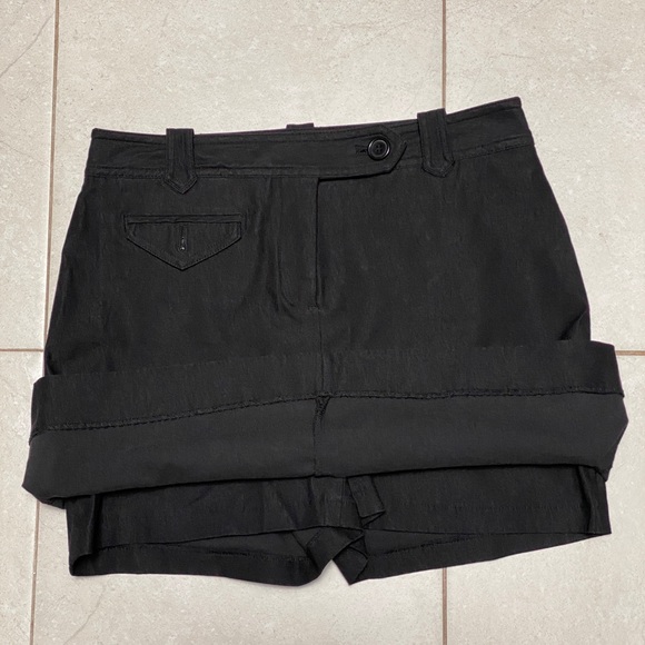 Black mini-skort. - Picture 5 of 5